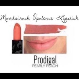 Younique Prodigal - Moodstruck Opulence Lipstick